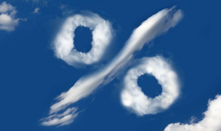 Selic continua em 2%, mas BC indica subida